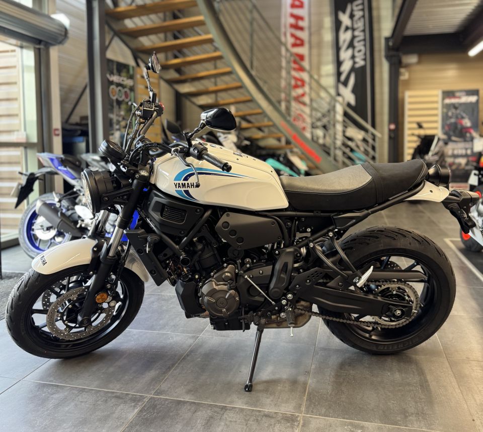 YAMAHA XSR 700 35KW 4