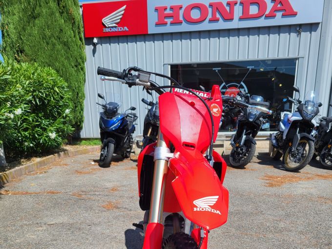 HONDA CRF 250 R 4