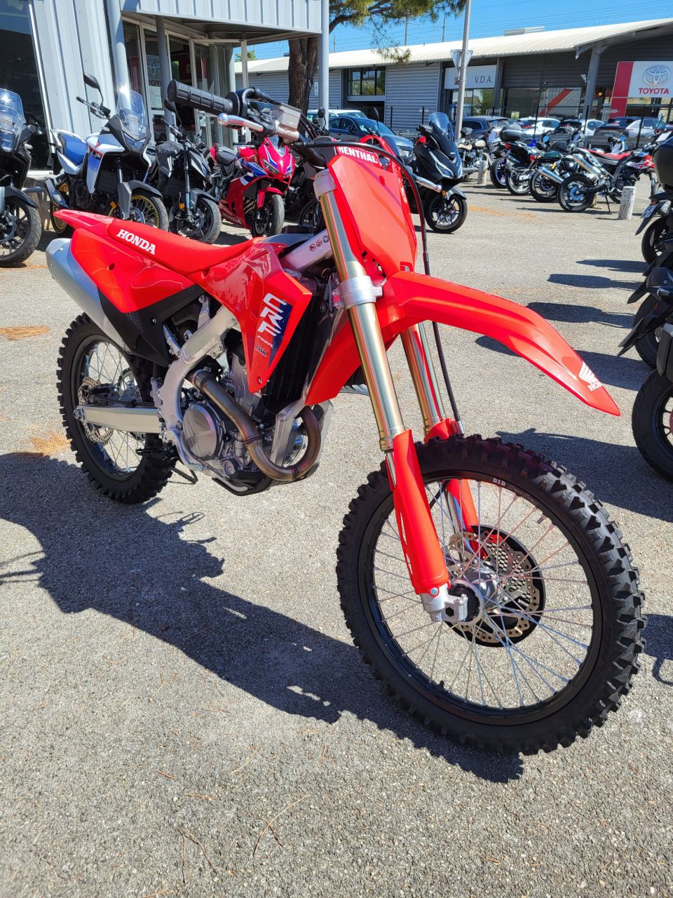 HONDA CRF 250 R 4