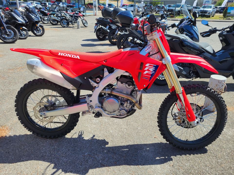 HONDA CRF 250 R 4