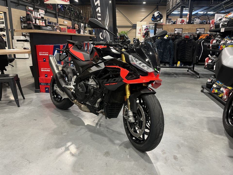 APRILIA TUONO 1100 V4 FACTORY 4