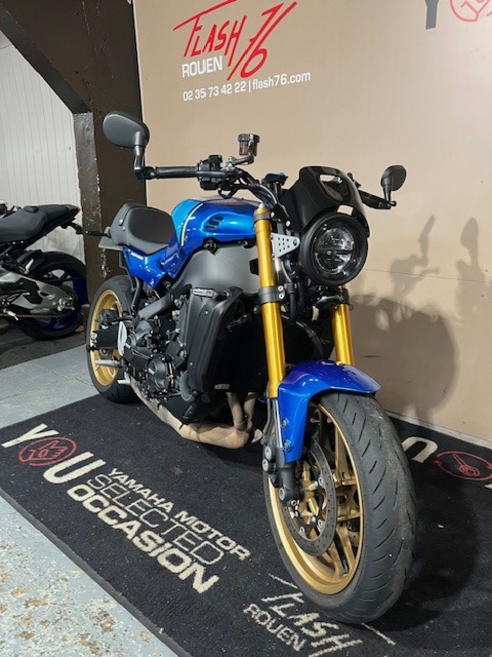 YAMAHA XSR 900 ABS 4