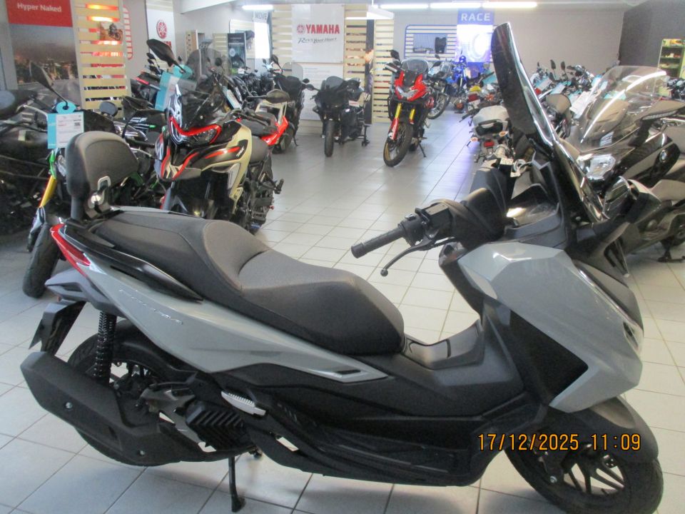 HONDA NSS FORZA  125AD 4