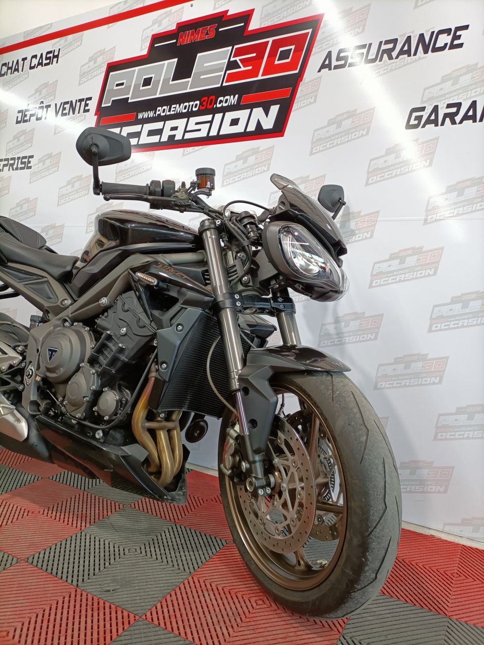 TRIUMPH STREET TRIPLE 765 RS 4