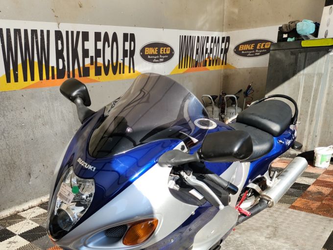 SUZUKI GSX-R 1300 HAYABUSA 4