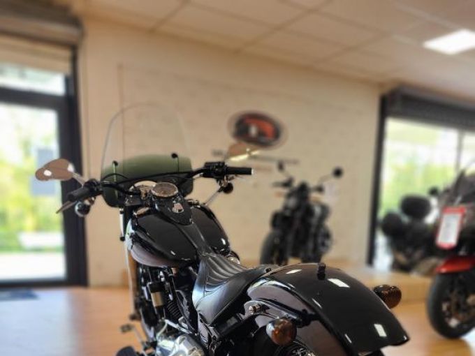 HARLEY-DAVIDSON SOFTAIL SLIM 1690 4