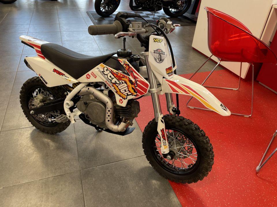 YCF CROSS 50 4