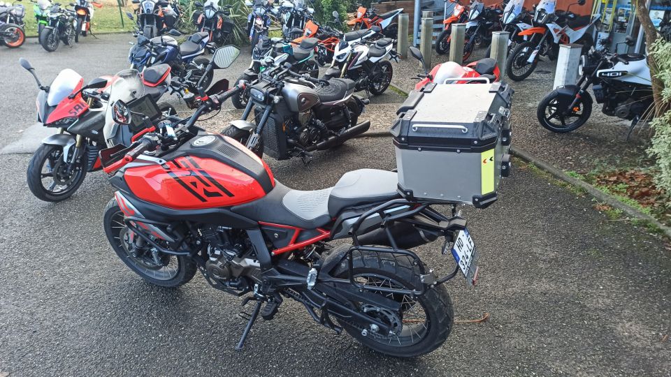 QJ MOTOR SRT 600 SX Touring 4