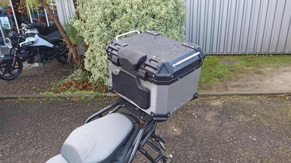 QJ MOTOR SRT 600 SX Touring 4