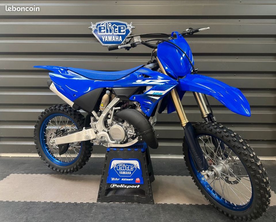 YAMAHA YZ 125 4