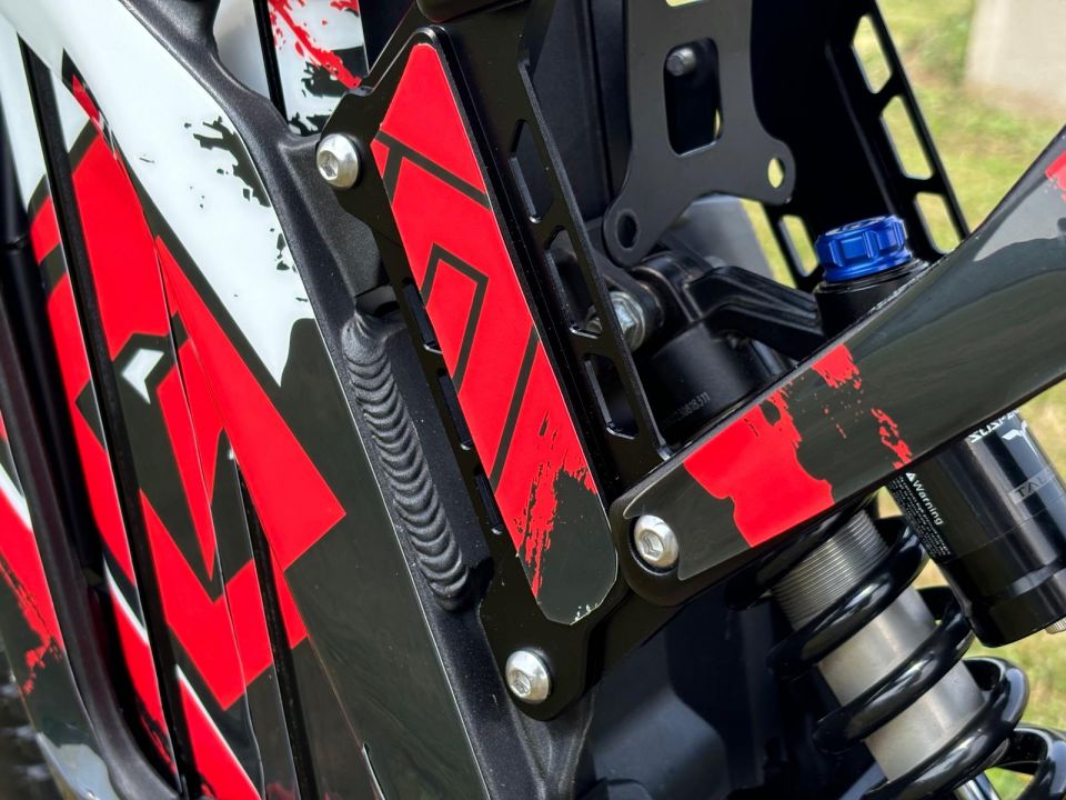 SUR-RON light bee homologué 4