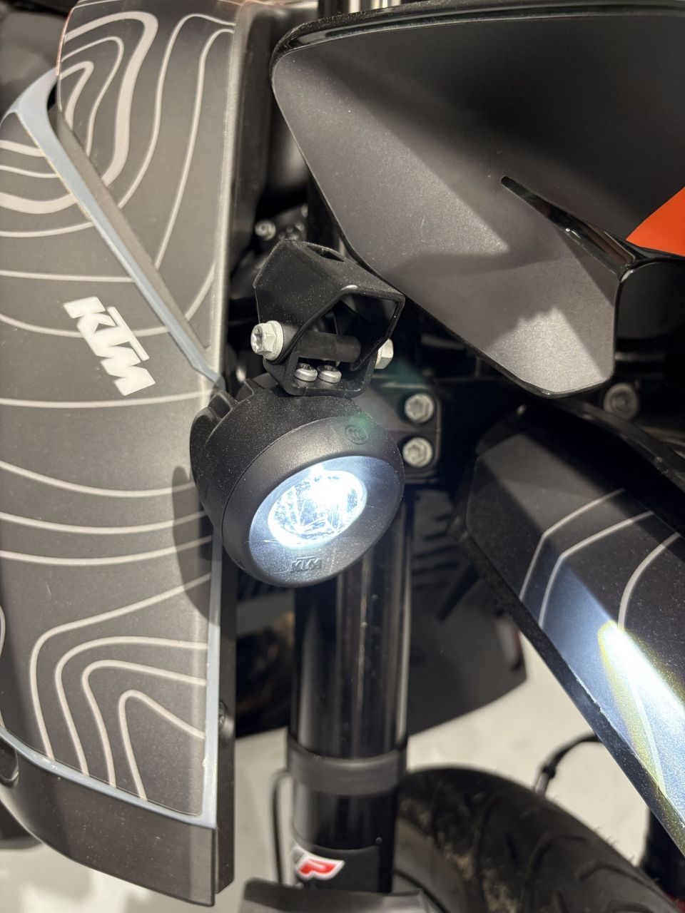 KTM 890 ADVENTURE 4