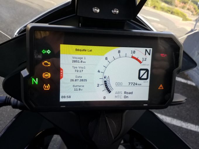 KTM 390 ADVENTURE 4