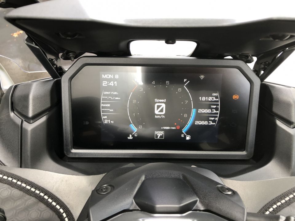 YAMAHA XP T-MAX 560 4