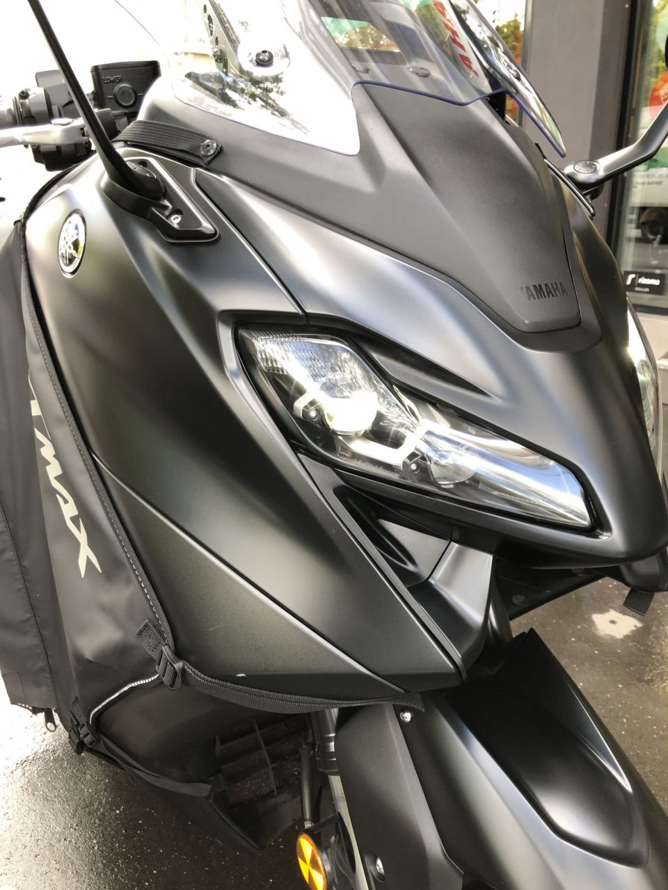 YAMAHA XP T-MAX 560 4