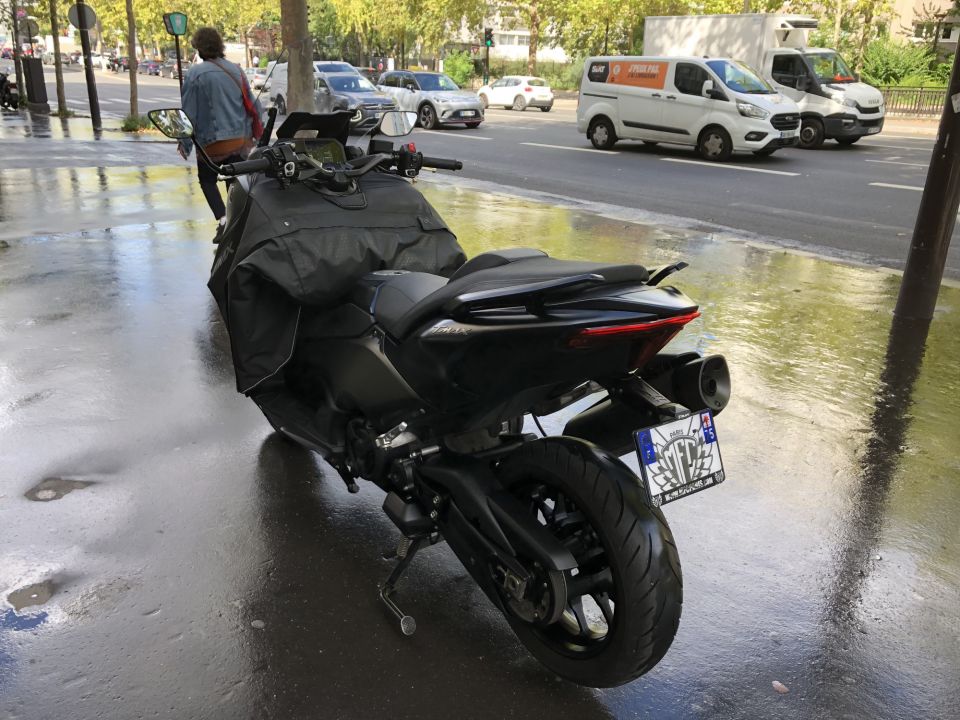 YAMAHA XP T-MAX 560 4