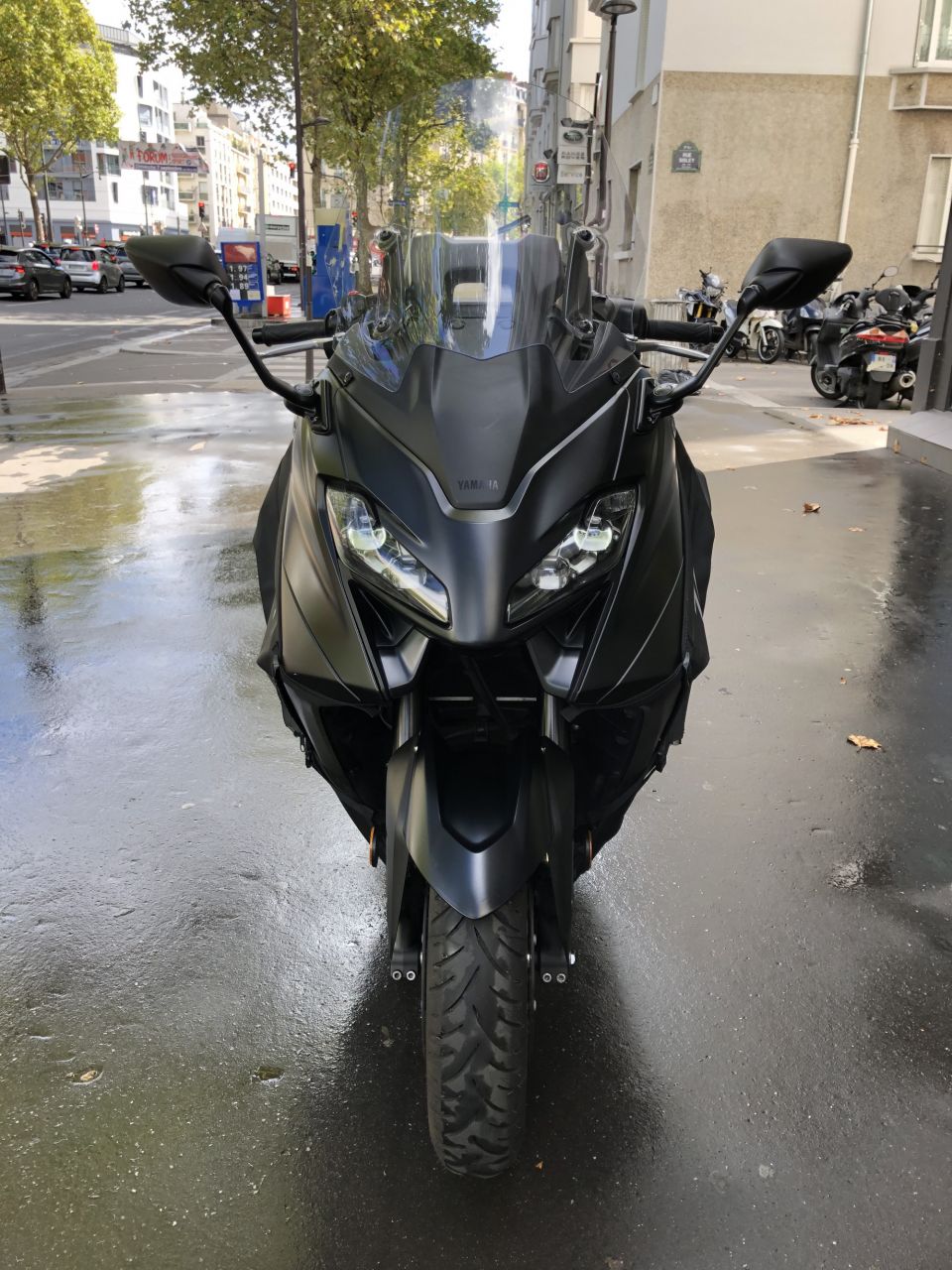 YAMAHA XP T-MAX 560 4