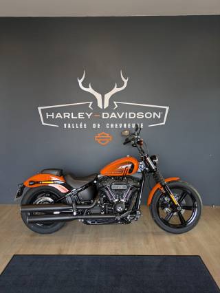 HARLEY-DAVIDSON SOFTAIL STREET BOB 1868 - 2024