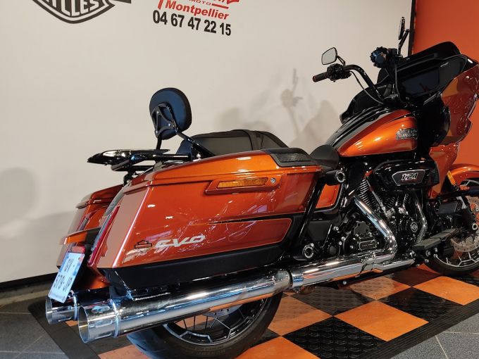 HARLEY-DAVIDSON TOURING ROAD GLIDE 1977 CVO 4