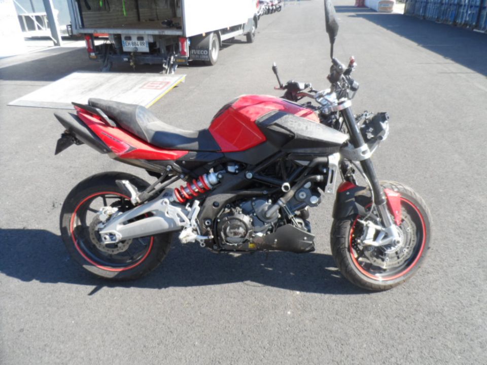APRILIA SHIVER 750 4
