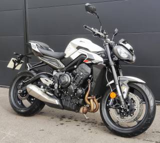 TRIUMPH STREET TRIPLE 765 R - 2025