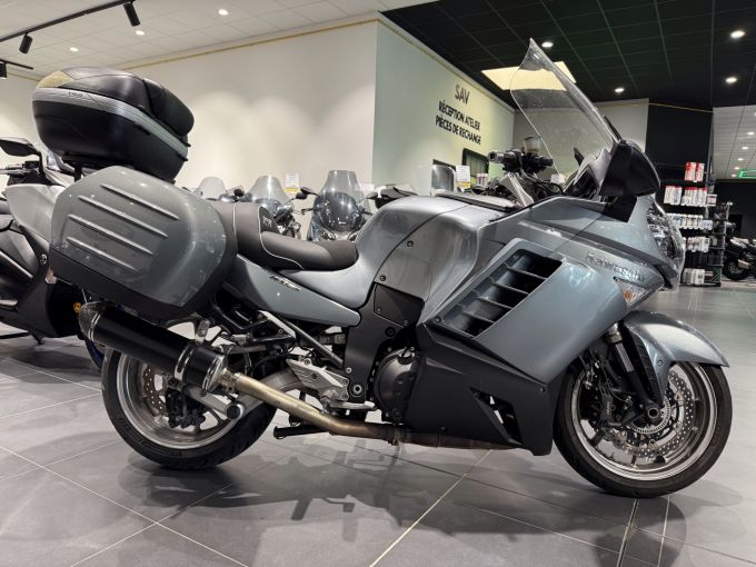 KAWASAKI GTR 1400 4