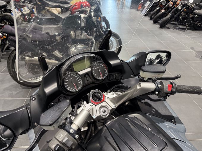 KAWASAKI GTR 1400 4