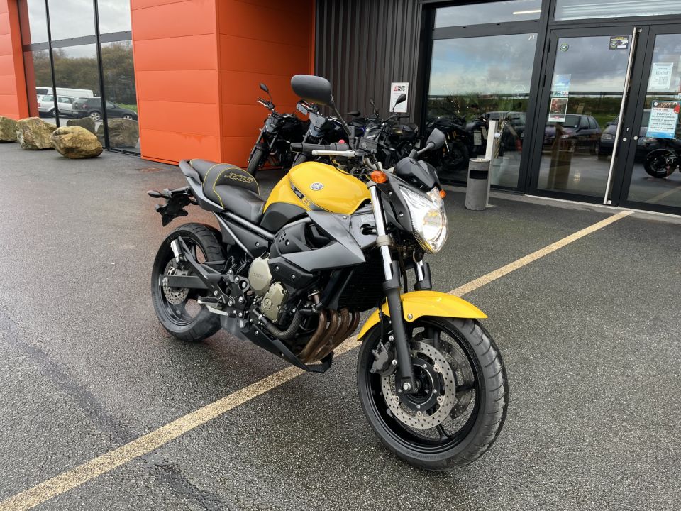 YAMAHA XJ6 (47.5CV) 4