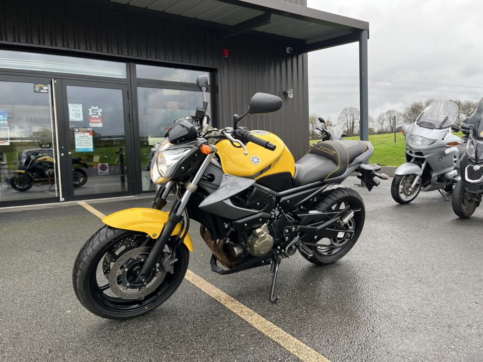 YAMAHA XJ6 (47.5CV) 4