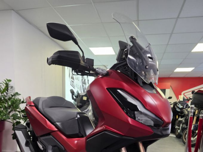 HONDA ADV 350 4
