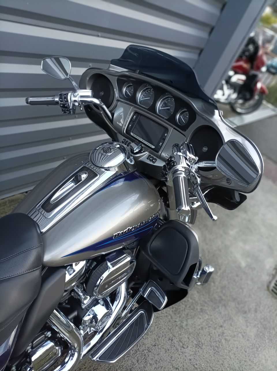 HARLEY-DAVIDSON TOURING ULTRA LIMITED 1868  4