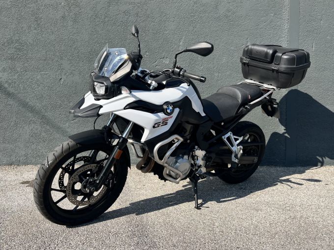 BMW f 750 gs 4