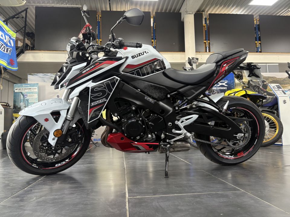 SUZUKI SUZUKI GSX-S 950 A2 (OU 