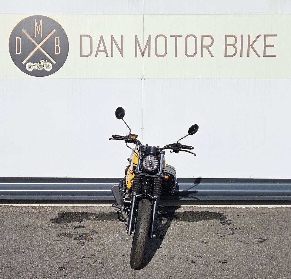 BLUROC MOTORCYCLE Légend 125 4