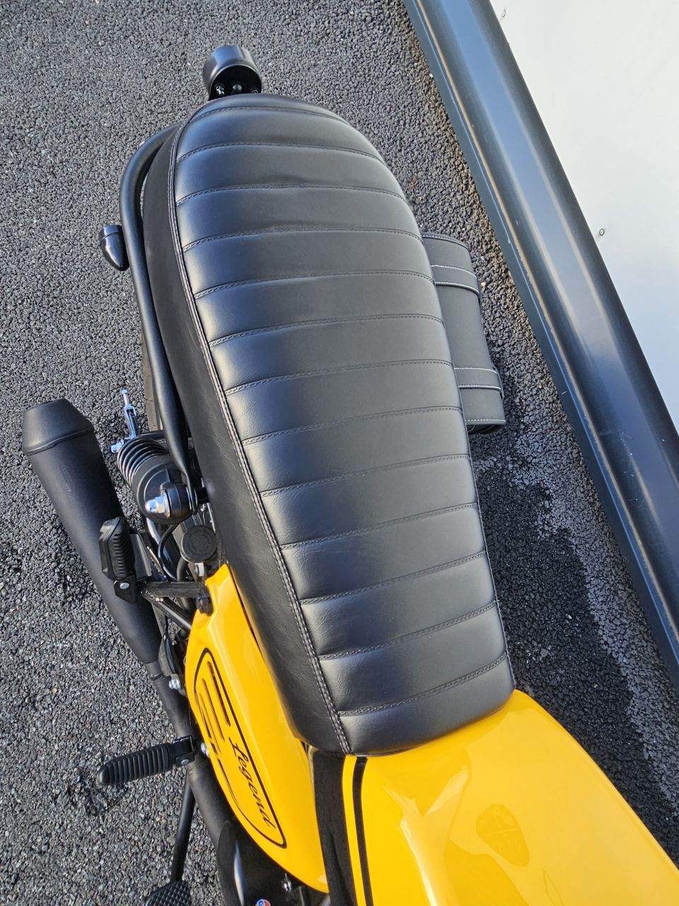 BLUROC MOTORCYCLE Légend 125 4