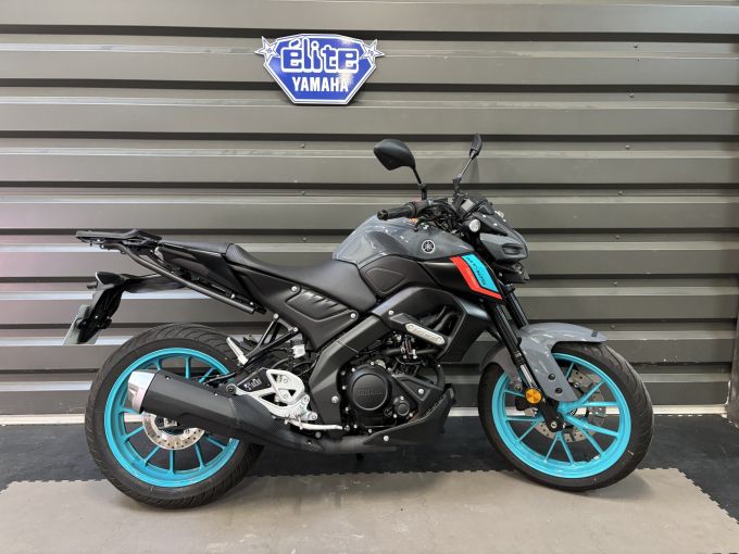 YAMAHA MT-125 4