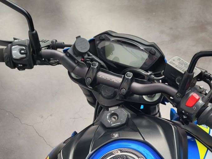 SUZUKI GSX-S 750 4
