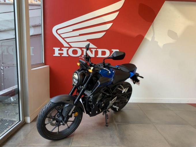 HONDA CB125R 4