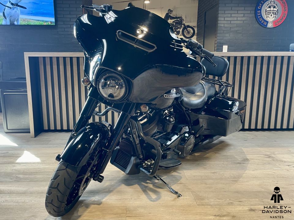 HARLEY-DAVIDSON TOURING STREET GLIDE 1868 SPECIAL 4