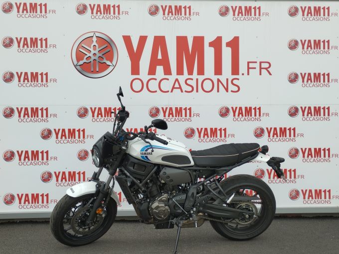 YAMAHA XSR 700 ABS 4