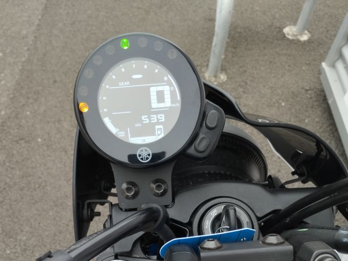 YAMAHA XSR 700 ABS 4