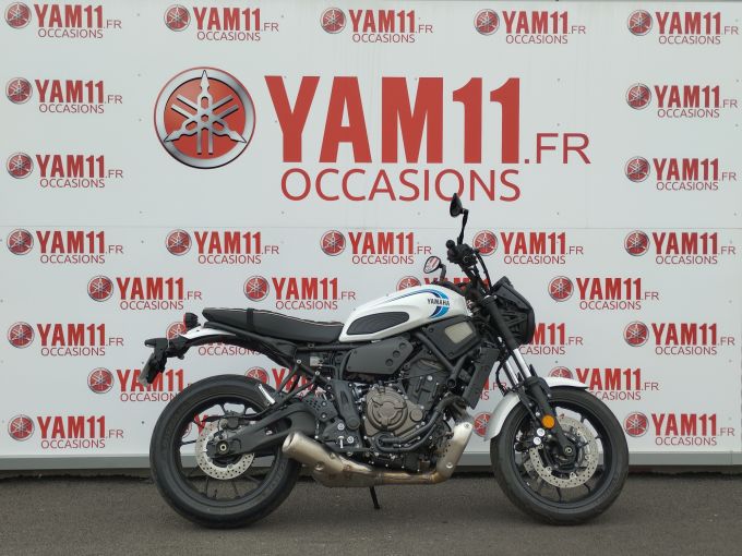 YAMAHA XSR 700 ABS 4