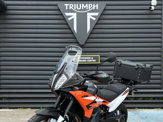 KTM 890 ADVENTURE 4