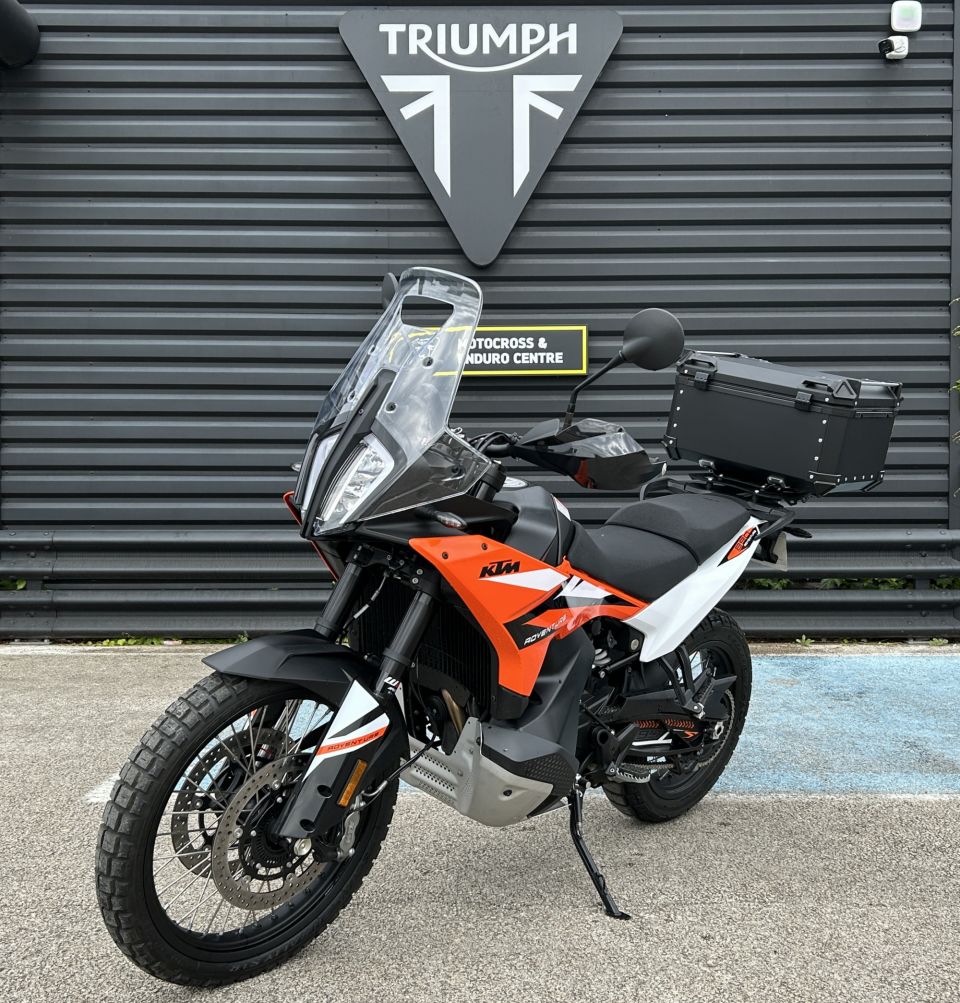 KTM 890 ADVENTURE 4
