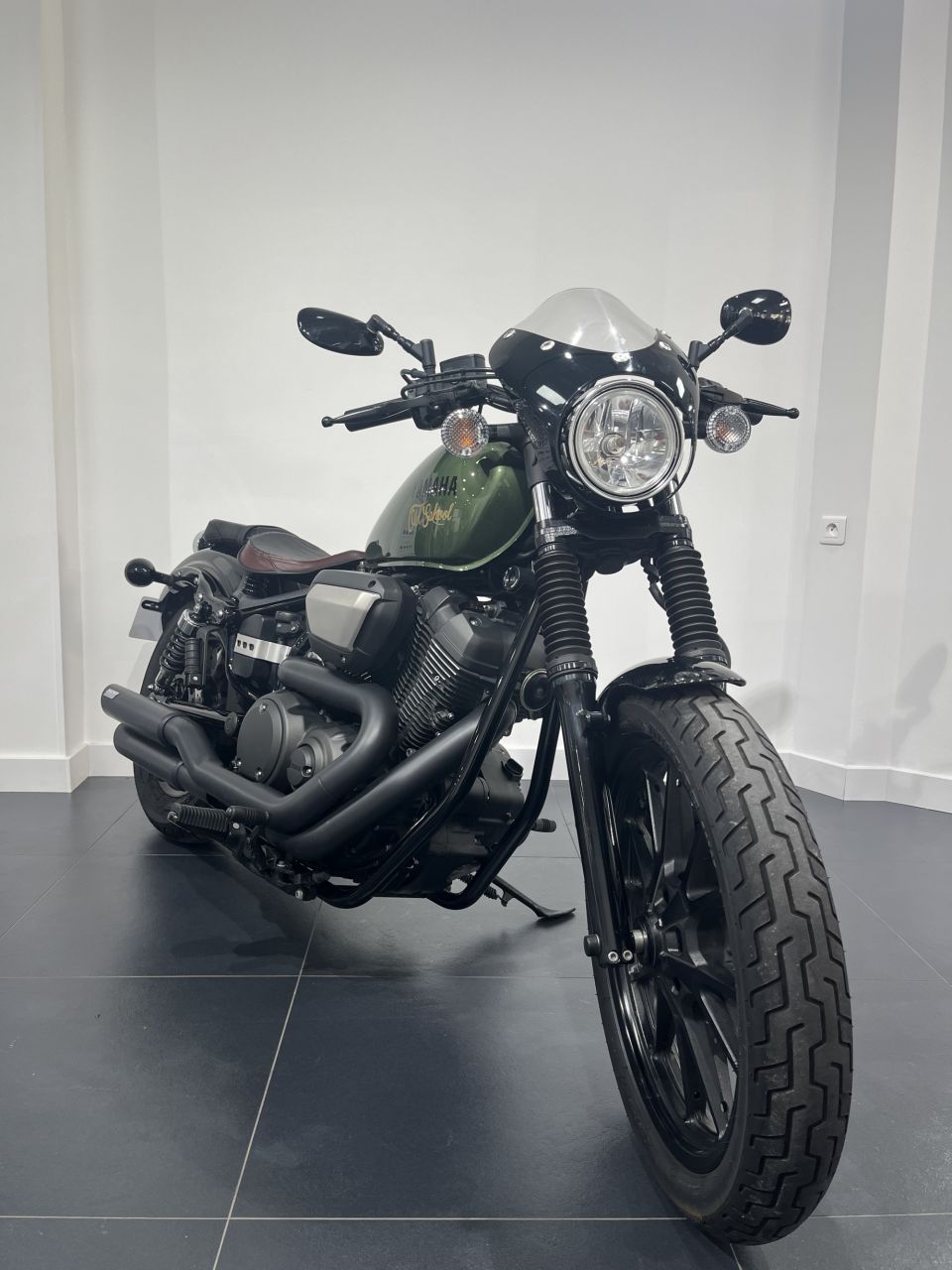 YAMAHA XV 950 BOLT 4