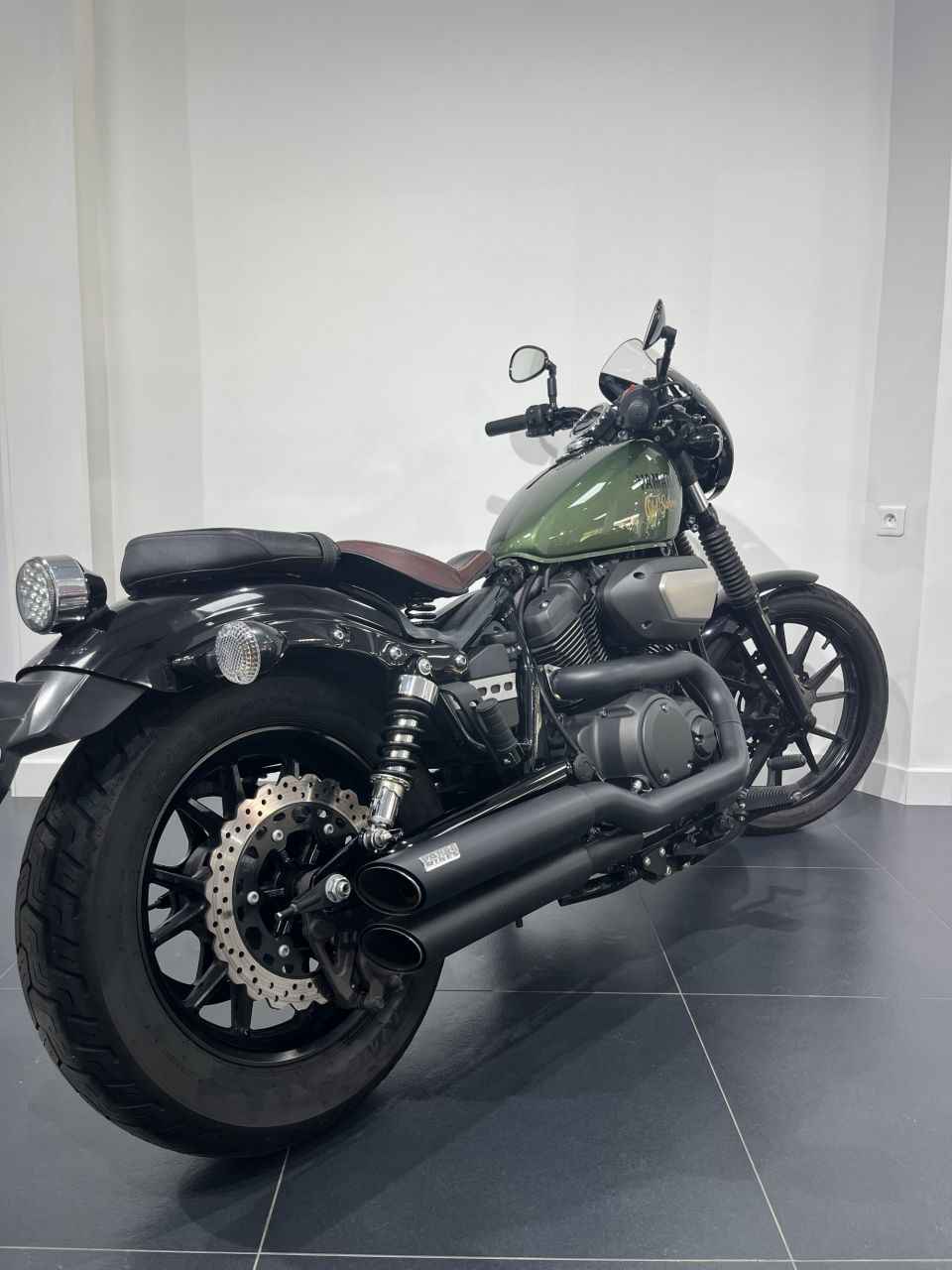 YAMAHA XV 950 BOLT 4