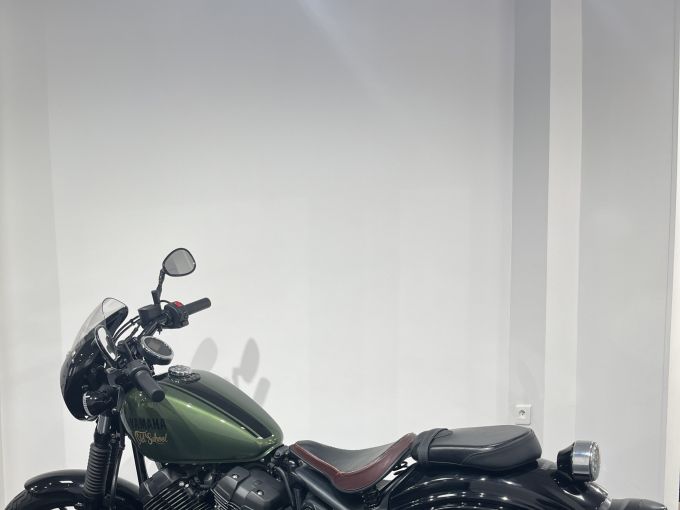 YAMAHA XV 950 BOLT 4