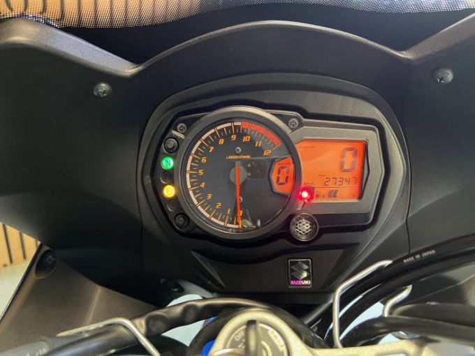 SUZUKI GSX FA 1250 4