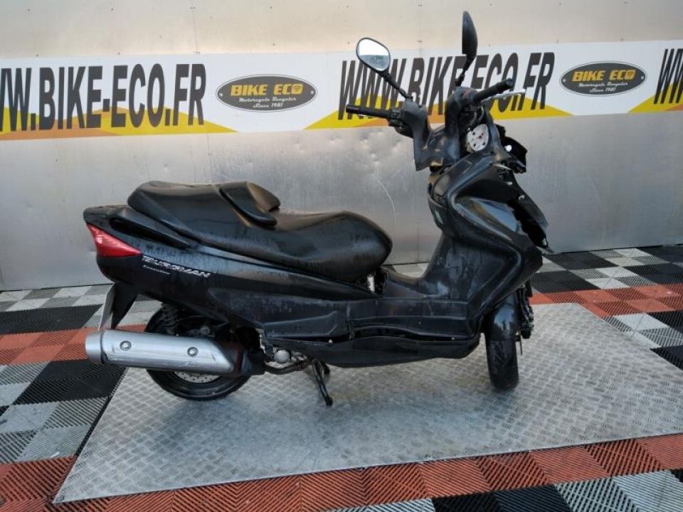 SUZUKI BURGMAN 125 4