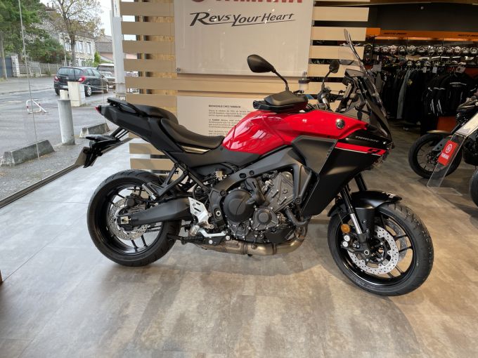 YAMAHA TRACER 9 Y-AMT 4